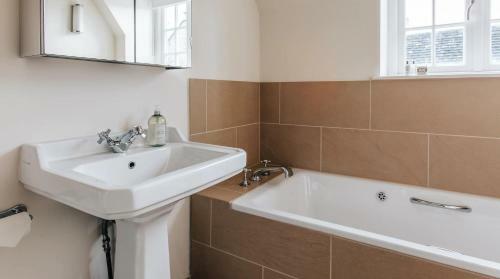 Silverspoon House Living At Kingham
