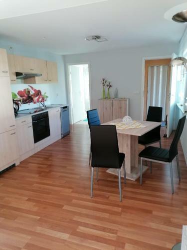 Apartamento Ferienwohnung Am See