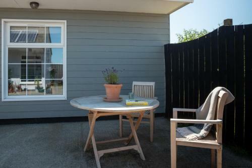 Furlong Cottage @ Higher Stancombe Farm