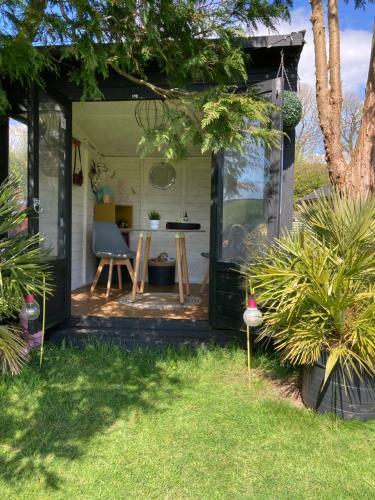 The Cottage And The Loft