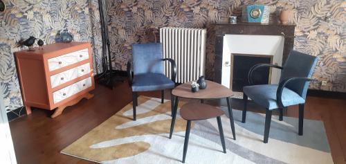 Hostal Maison Blanche