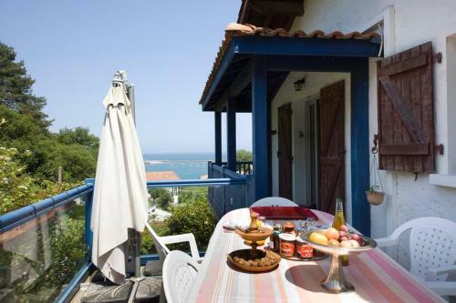 Hostal Le C�dre Bleu