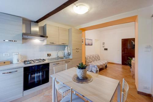 Apartamento [10 Minuti Dal Mare?????] Borgo Storico Ligure