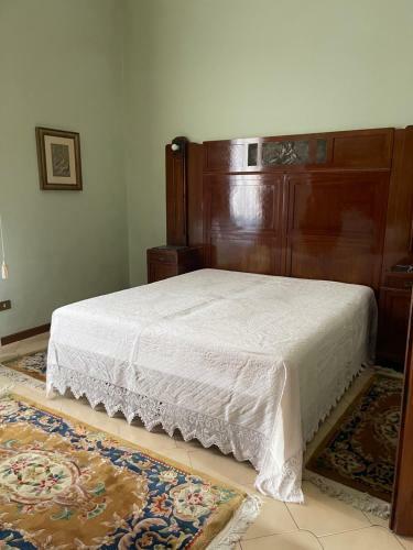Beautiful Apartment In A Villa A Few Steps From The Sea