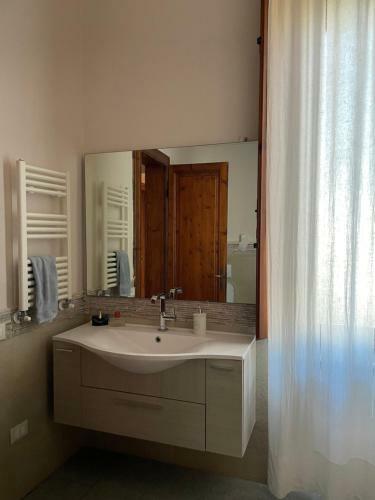 Beautiful Apartment In A Villa A Few Steps From The Sea