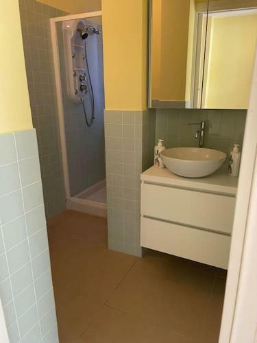 Ocean View Villa With Fast Wi-fi And Elevator To Town