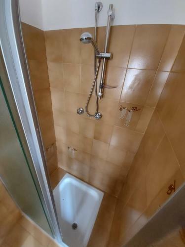 Apartamento Condominio Cismon