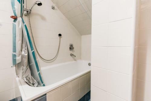 Apartamento [campiglio-apartment] Free Parking & Self Check-in