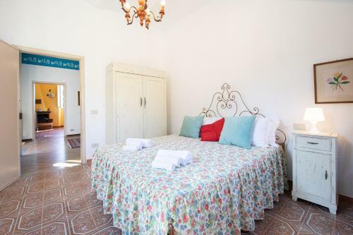 Villa Enza With Swimming Pool