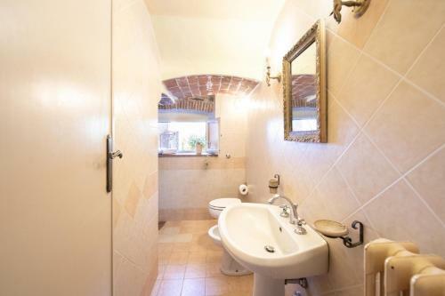 Villa Enza With Swimming Pool