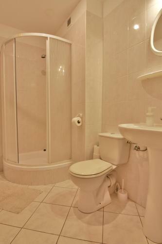 Hostal Gospodarstwo Go?cinne Racib�r