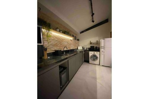 Flat � 400m Do Mar! Fa�a Tudo A P�! Com Piscina!