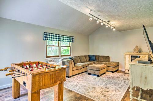 Bright And Sunny West Lafayette Gem With Fire Pit
