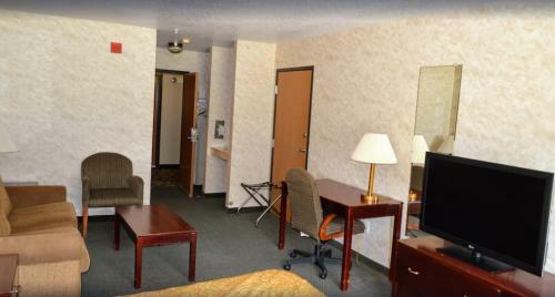 Hotel Colfax Inn By Marifah