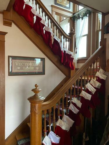 Victorian Lace B&B
