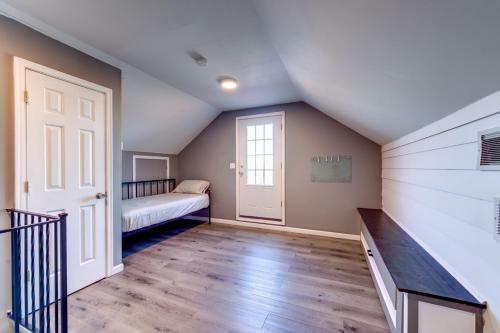 Riverfront Oasis: 5 Min To Dt Cincinnati
