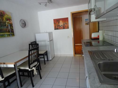 Apartamento Ferienwohnung Im Gr�nen