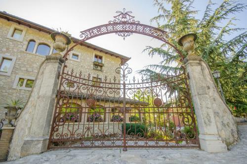 Hotel Le Gole - Locanda Dei Priori