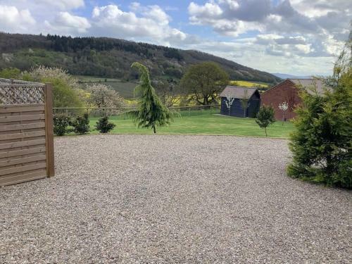Woodcutters Barn For 2, Beautiful View, Ledbury