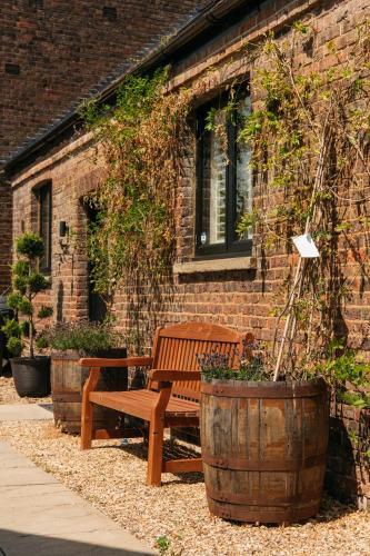 Bunkers Barn, 2 Bedroom Luxury Stay With Parking