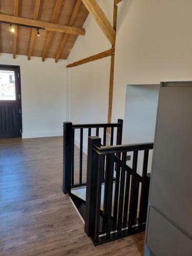 Absolutely Stunning Luxury Barn Near Warner Bros