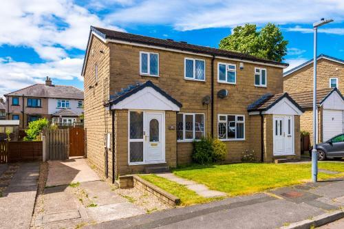 Apartamento Family Friendly 3-bed Home With Free Parking On Site