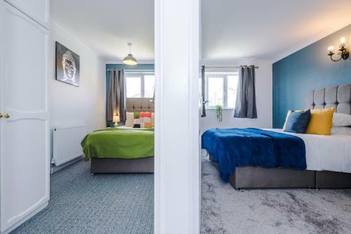 Apartamento Family Friendly 3-bed Home With Free Parking On Site