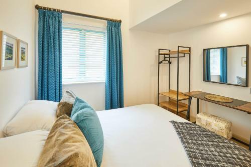 Host & Stay - Sunshine Cottage