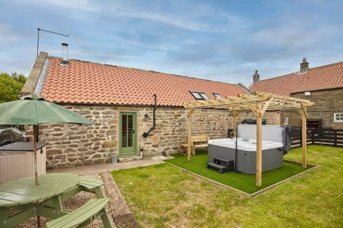Host & Stay - Low Waupley Farm