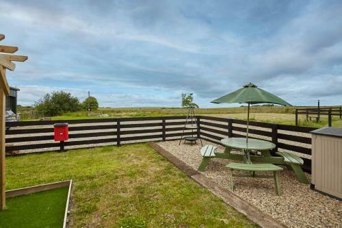 Host & Stay - Low Waupley Farm
