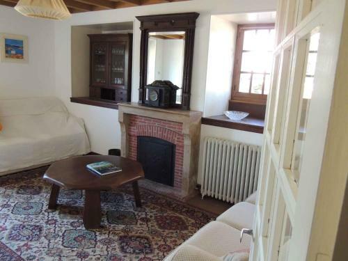 Holiday Home In Commarin Cote D Or 42423