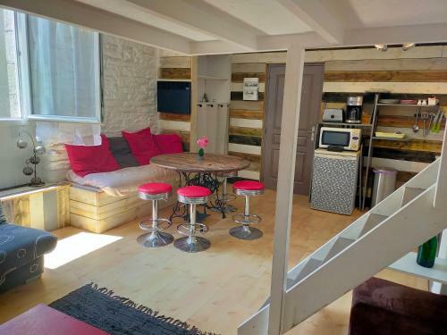Apartamento Au Bord De L'eau � Concarnoloc