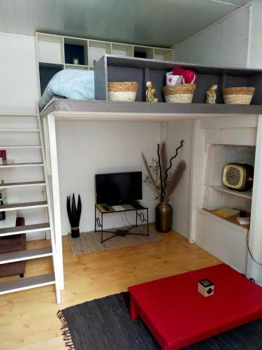 Apartamento Au Bord De L'eau � Concarnoloc