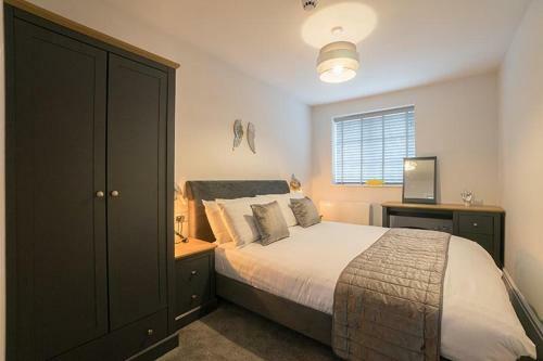 The Queens Arms Apartments
