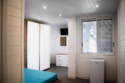 Hostal Aurora Beach & Suite