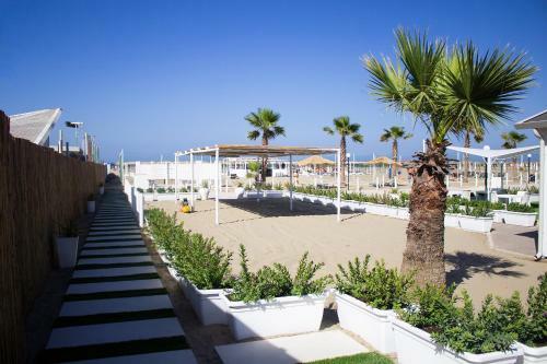 Hostal Aurora Beach & Suite