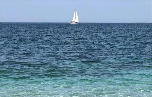 Awesome Apartment In Matino With