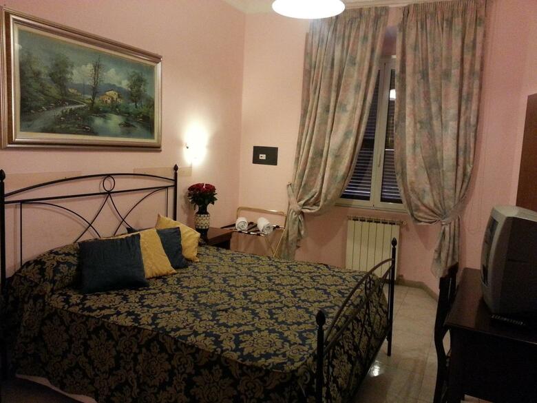 Hotel Philia