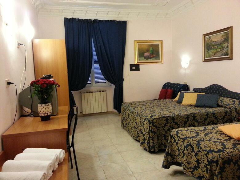 Hotel Philia