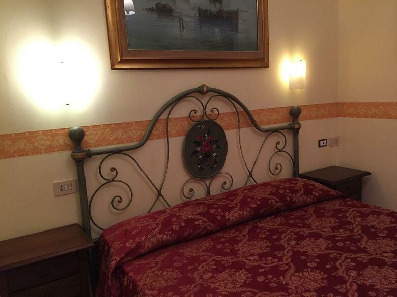 Hotel Philia