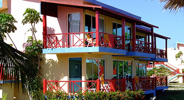 Hotel Covarrubias Club