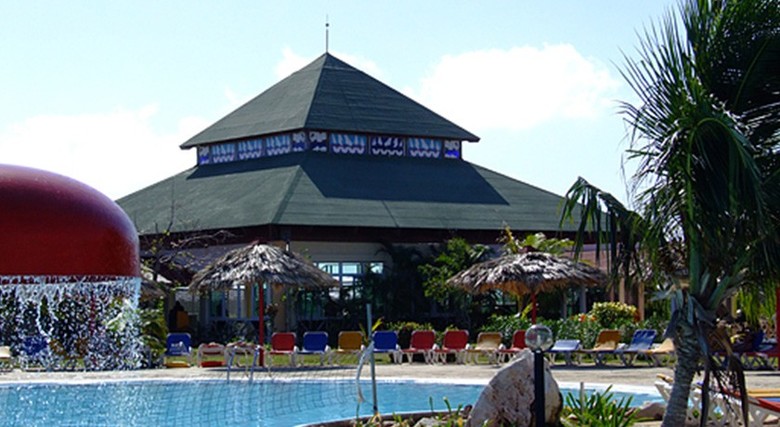 Hotel Covarrubias Club