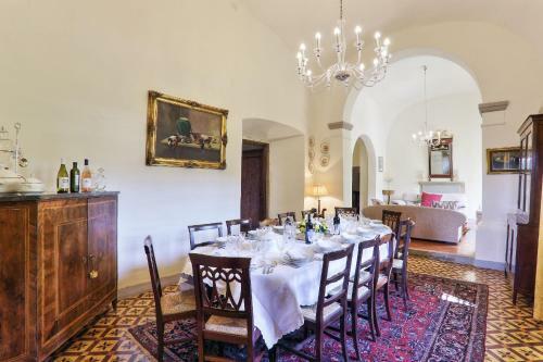Bed & Breakfast Charming Villa Marcialla