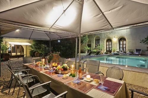 Bed & Breakfast Charming Villa Marcialla