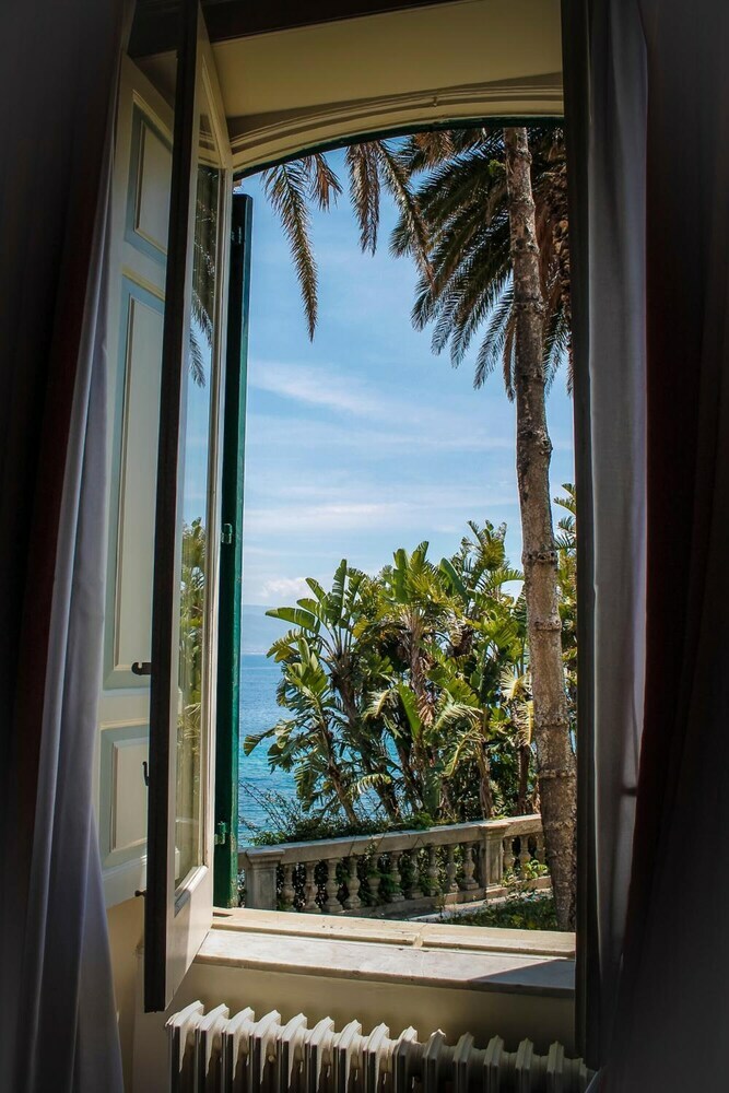 Bed & Breakfast Town House Messina Paradiso