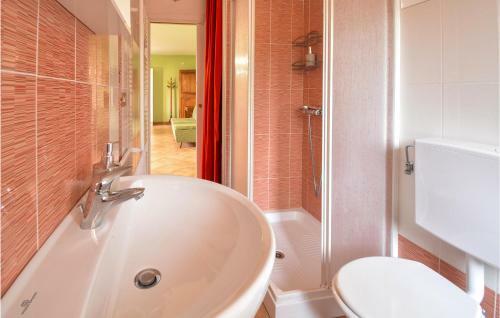 Beautiful Apartment In Monforte D'alba With 1 Bedrooms