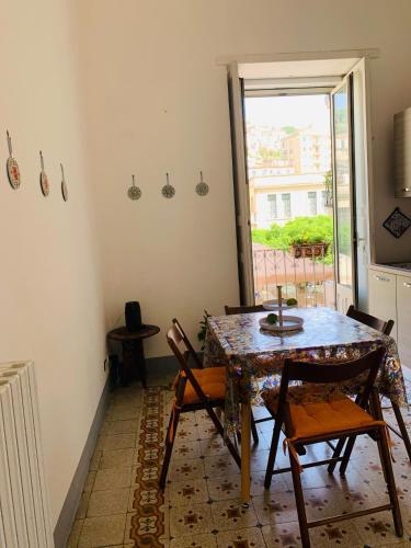 Casa Bellizzi (primo Piano)
