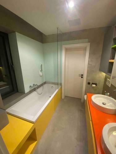 Villa Wieliczka Exclusive, Pool, Spa, Relax.