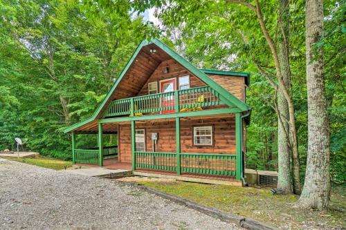 Charming Cabin Less Than 3 Mi To Dale Hollow Lake!