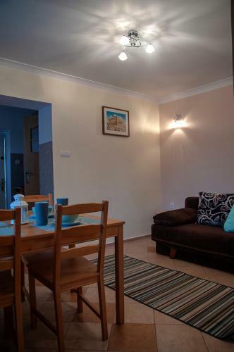 Hostal Apartamenty Tercet, Apartament Kwartet, Apartament Duo